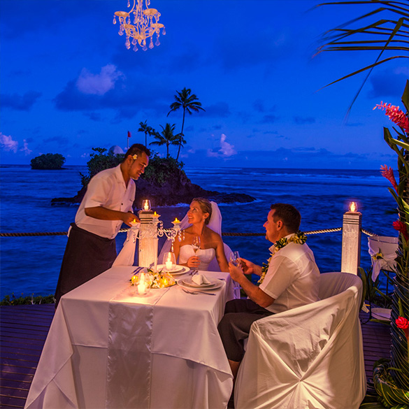 Seabreeze Samoa Wedding dining