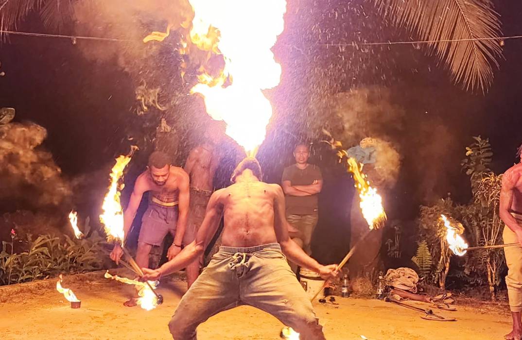 Fire Eaters Turtle Bay